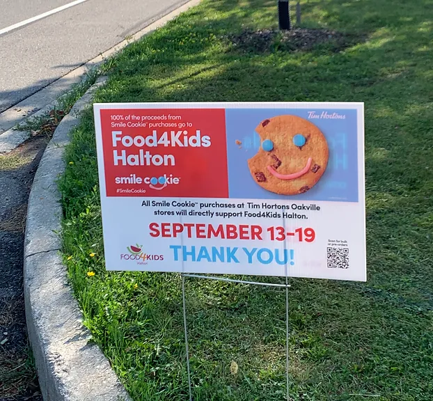 food 4 kids lawn sign
